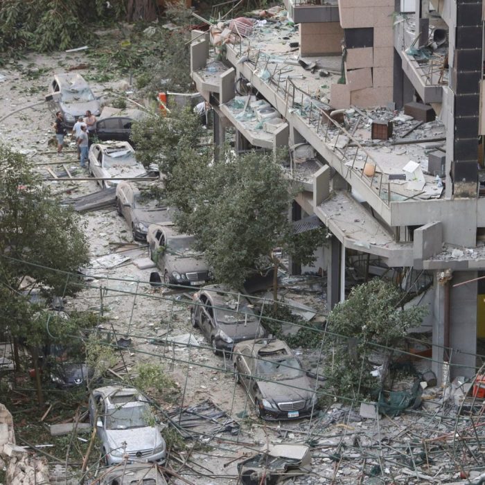 Lebanon crumbling cripples beirut