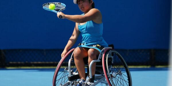 Tennis wheelchair paralympic players slam prepare grand open women