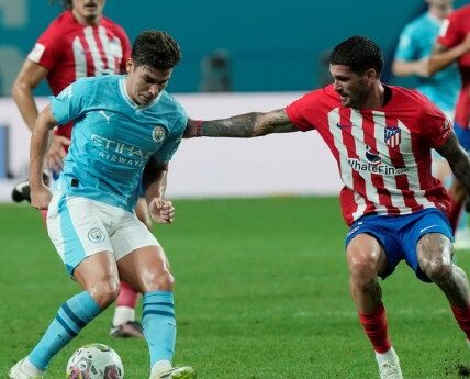 Atletico Vs Valencia: Gol Debut Gallagher-Alvarez Menangkan