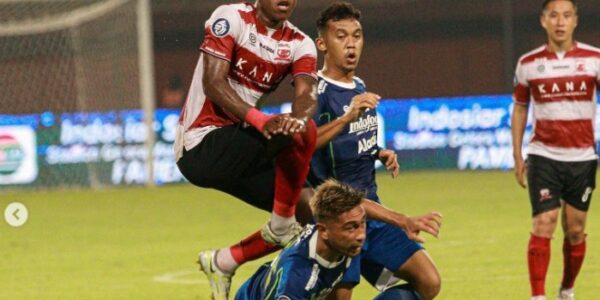 Madura United gagal meraih kemenangan lawan Persib Bandung