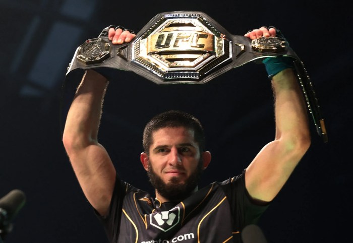 UFC 306 - Islam Makhachev Kasih Selamat ke Jagoan Baru Saat