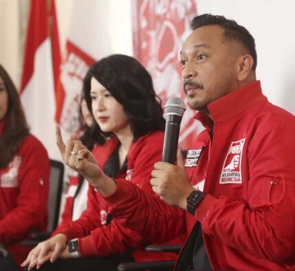 Tigatogel - Isyana Bagoes Oka, jurnalis yang aktif kampanyekan ASI jadi