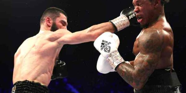 Beterbiev deines artur defeats canelo alvarez kos targeted billy reynoso saunders heavyweight