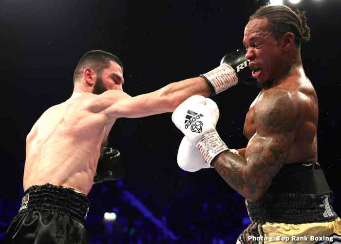 Beterbiev deines artur defeats canelo alvarez kos targeted billy reynoso saunders heavyweight