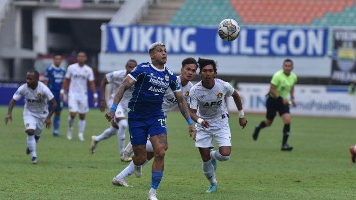 TIGATOGEL - Persik Vs Persib: Maung Bandung Menang 2-0