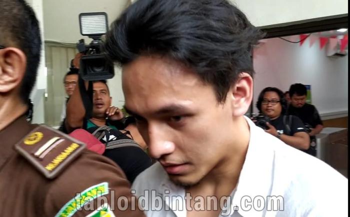 TIGATOGEL - Jefri Nichol Diperiksa Terkait Kasus Dugaan Penganiayaan