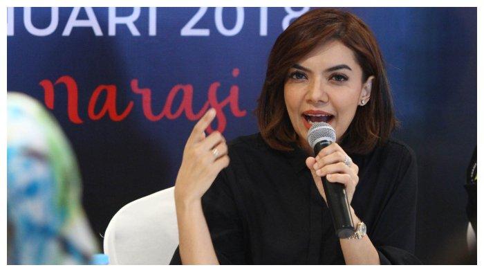 TIGATOGEL - Najwa Shihab Dirujak Warganet, Sebut Jokowi Nebeng Pesawat