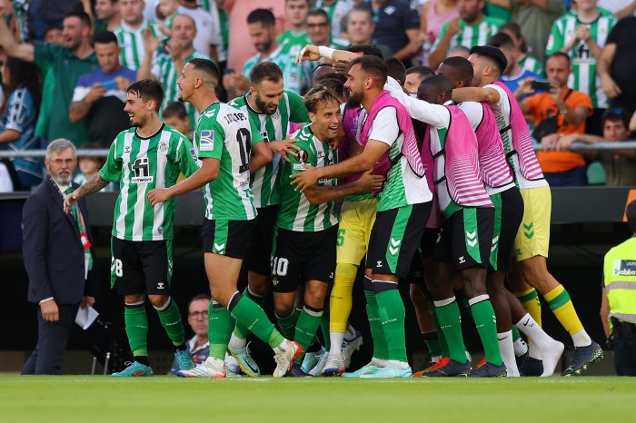 TIGATOGEL Kevin Diks Cetak Gol, Copenhagen Tahan Real Betis 1-1